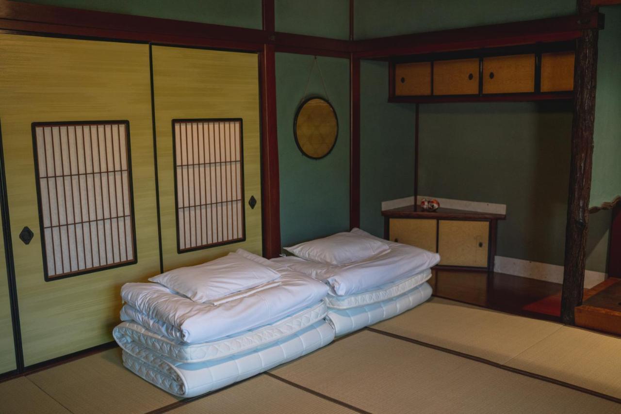 Machiya Guest House Carta Kanazawa Exteriör bild