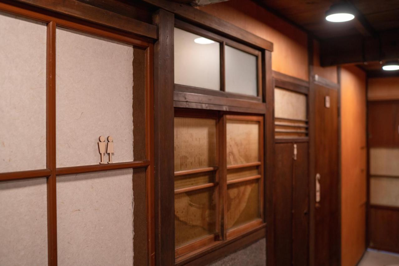 Machiya Guest House Carta Kanazawa Exteriör bild