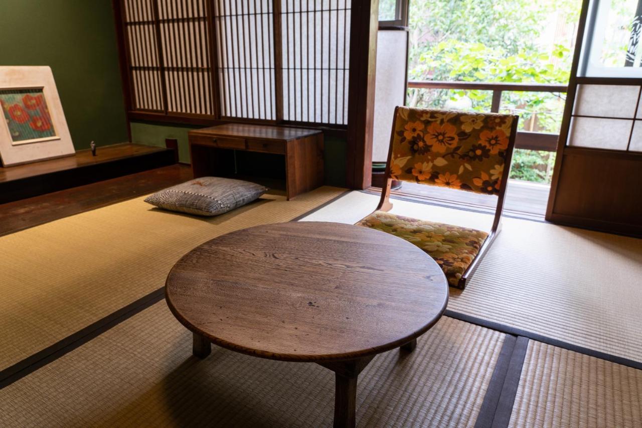 Machiya Guest House Carta Kanazawa Exteriör bild