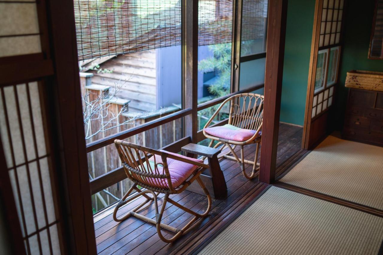 Machiya Guest House Carta Kanazawa Exteriör bild