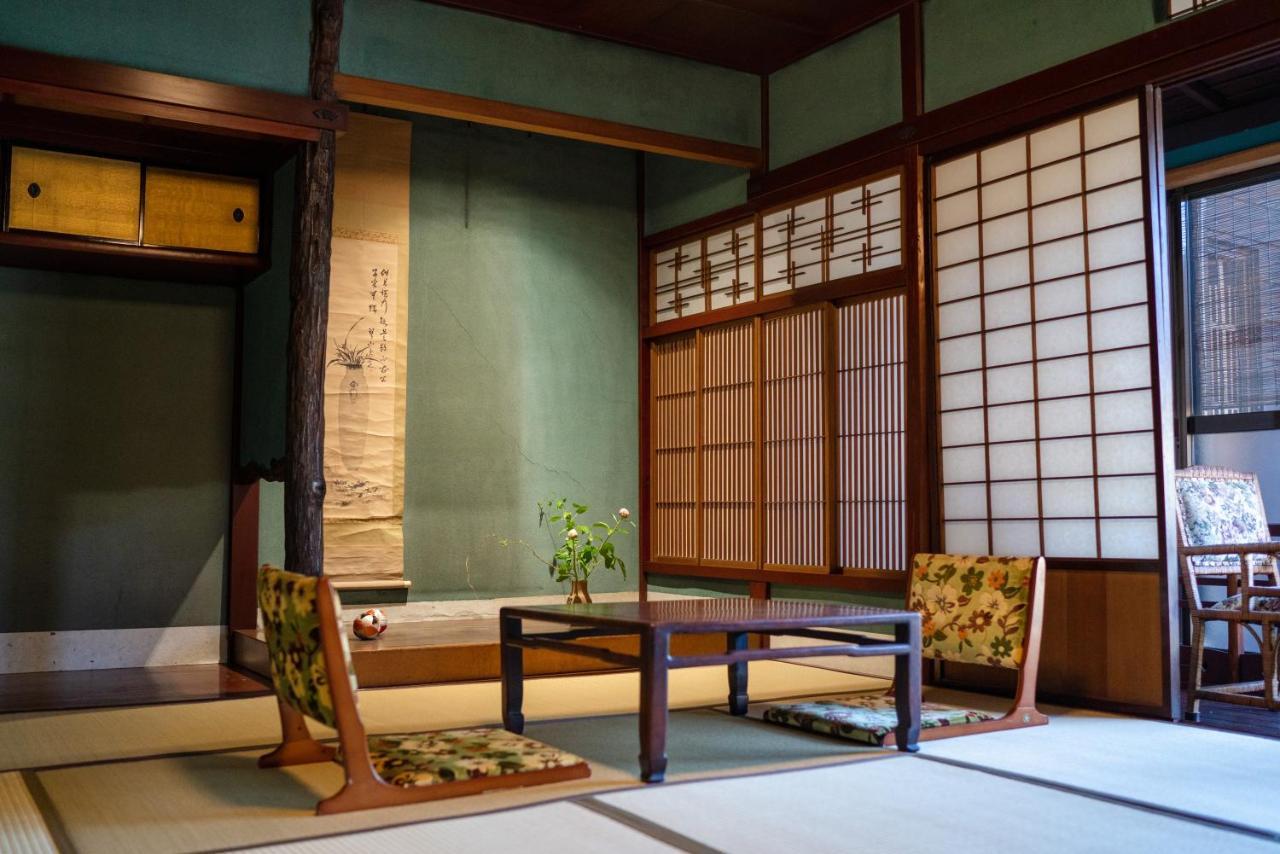 Machiya Guest House Carta Kanazawa Exteriör bild